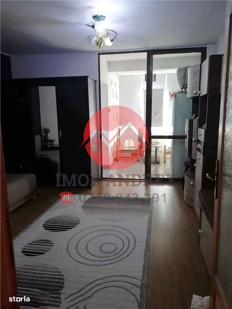 Garsoniera confort 1 zona centrala mobilata bloc cu lift cu chirias - Imagine principală: 3/5