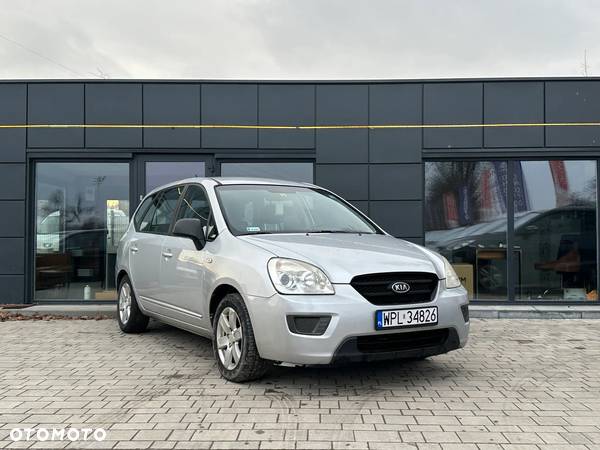 Kia Carens 2.0 CRDi Tour - 4