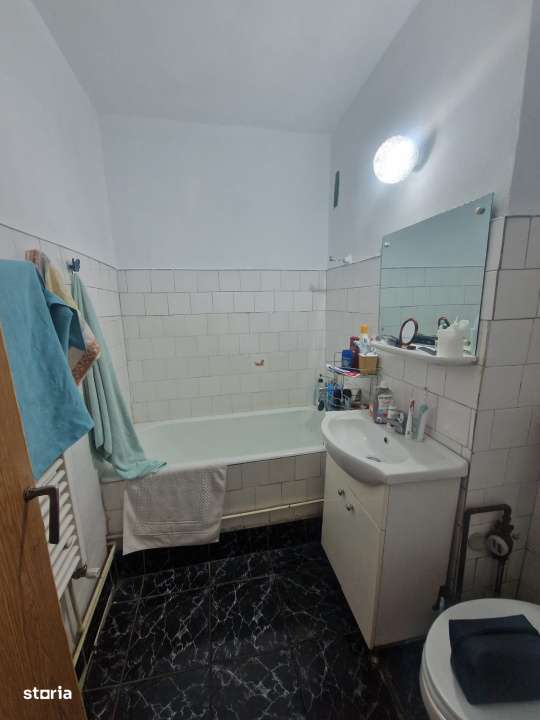 Apartament de 4 camere, decomandat, 96 mp., zona Andrei Muresanu-6