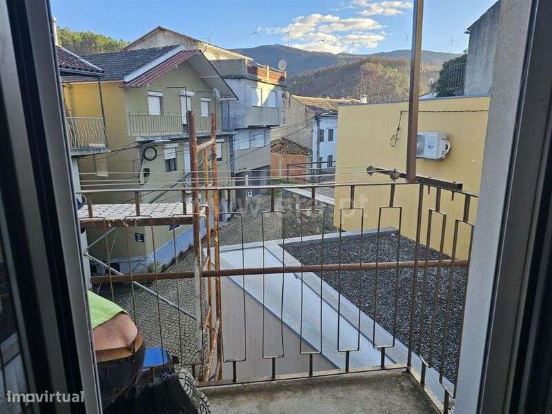 Moradia em Banda T3 / Fundão, Castelejo - Grande imagem: 3/20