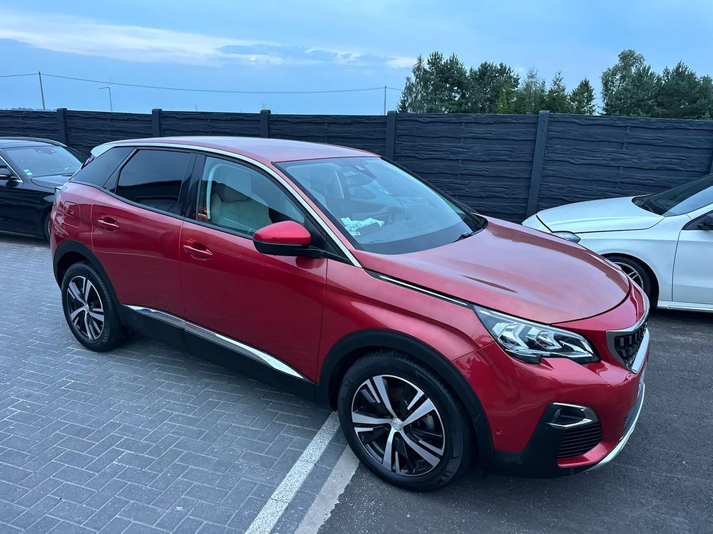 Peugeot 3008 II (2016-2024) PureTech 130 Stop & Start GPF EAT8 Allure 2017