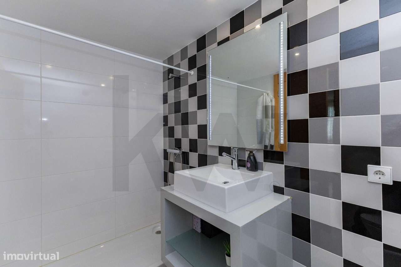 Apartamento T4 com garagem em Mourões, Póvoa de Varzim-14
