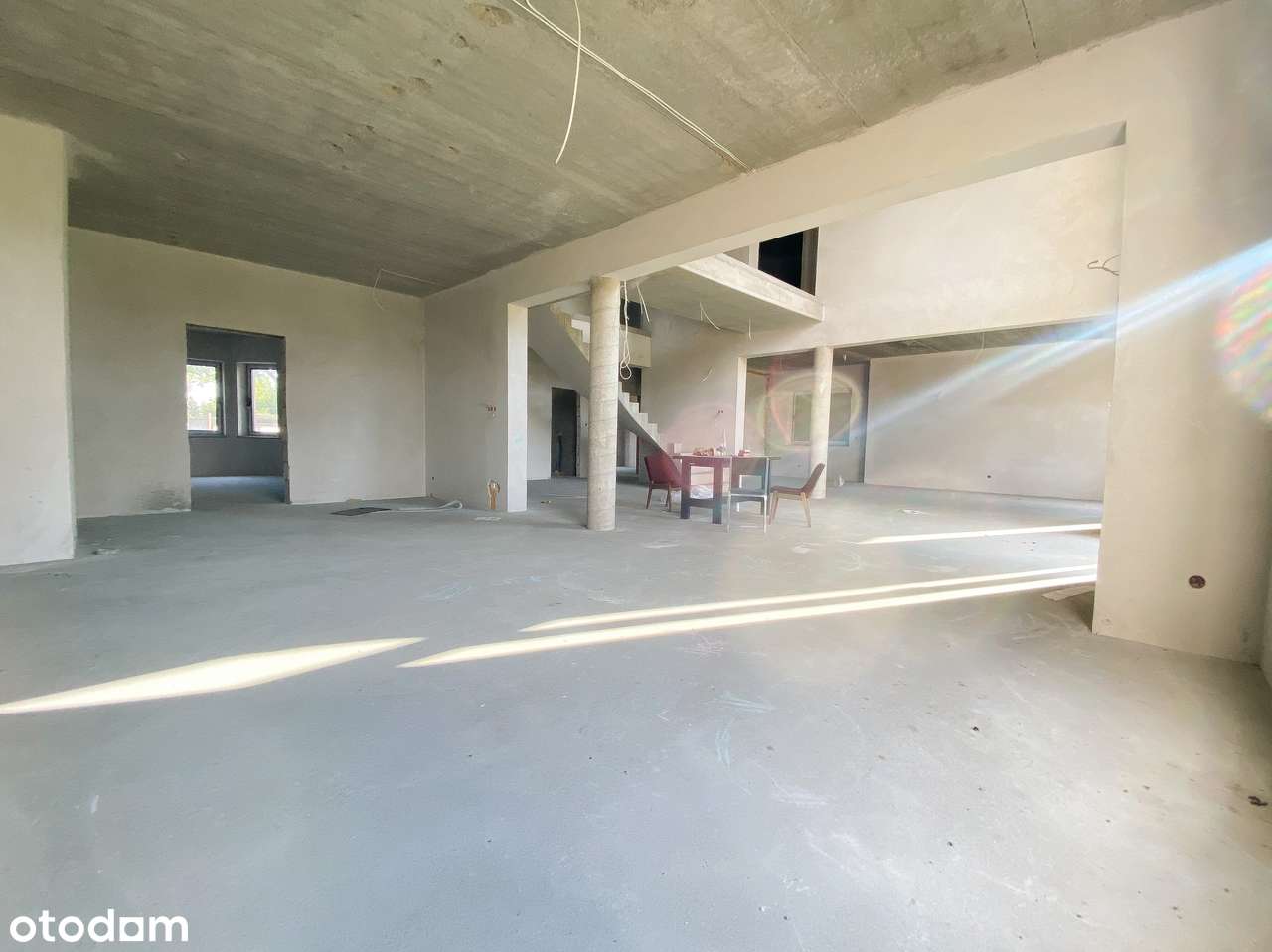 Dom z dużą działką na sprzedaż pod Lesznem-13