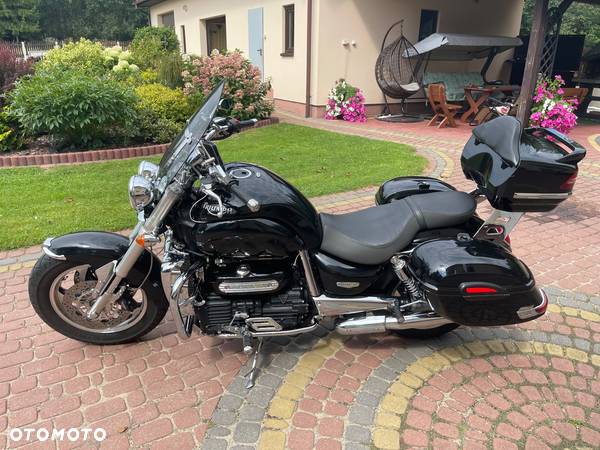 Triumph Rocket - 12