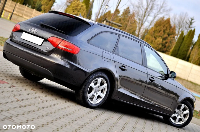Audi A4 Avant 2.0 TDI e DPF Attraction - 2