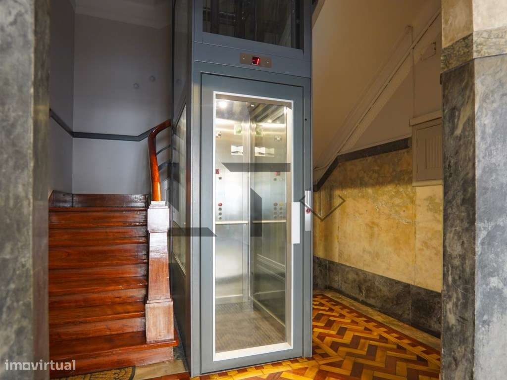 Apartamento T3+1 Completamente Renovado para Venda junto ao Parque ... - Grande imagem: 5/38