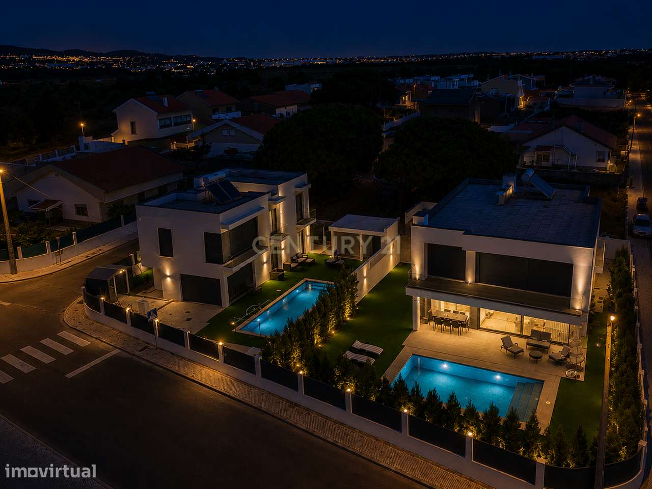 Moradia T4 Isolada | Piscina | Garagem Box | Painéis Solares | 2025 |-6