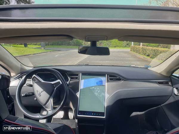 Tesla Model S 85 Perfomance - 31