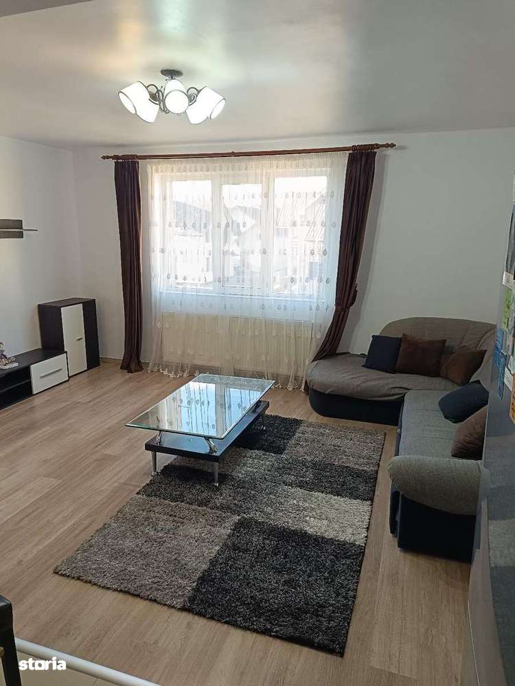 Apartament 4 camere etaj 1 , C.Moldovei-1