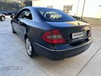 Mercedes-Benz CLK 220 CDi Avantgarde Aut. - 13