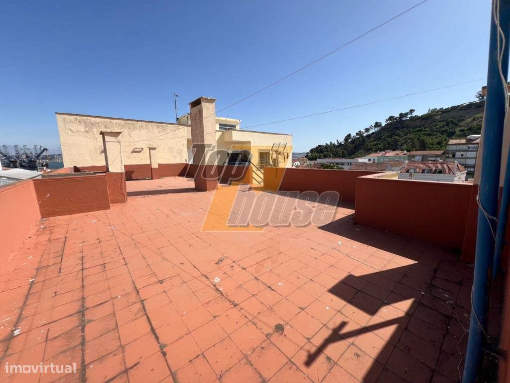 Apartamento T1 Remodelado | Trafaria-15