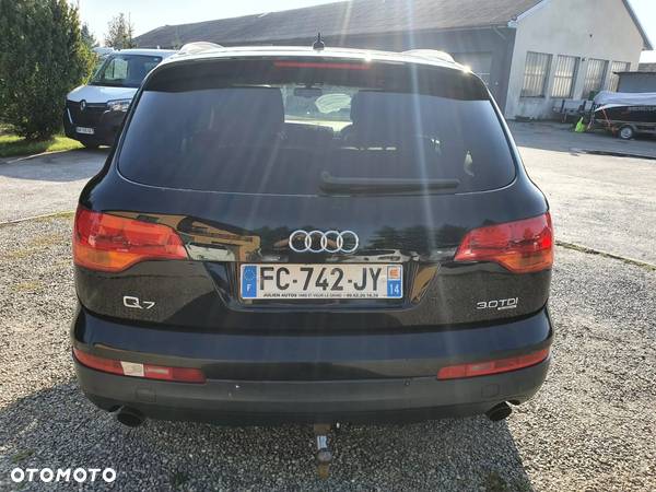 Audi Q7 3.0 TDI Quattro Tiptronic - 8