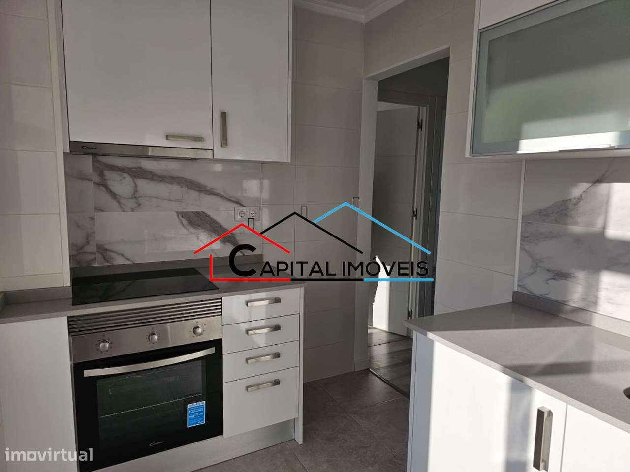 T1 remodelado em Arroios (AP)-0