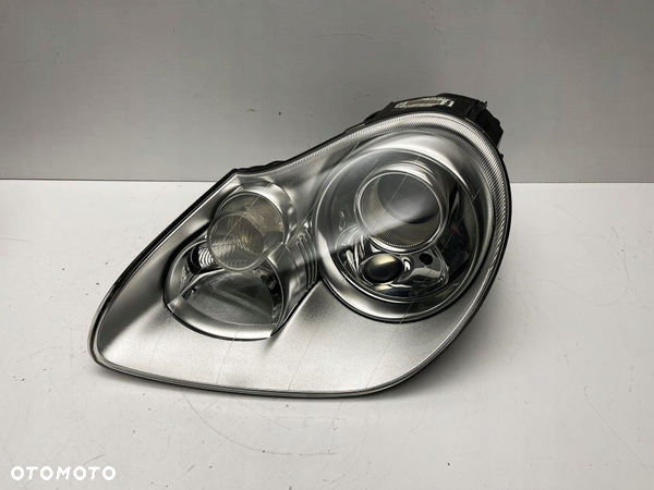 LAMPA LEWA PORSCHE CAYENNE XENON 7L5941005R - 1