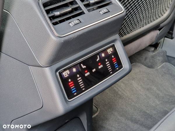 Audi e-tron - 22