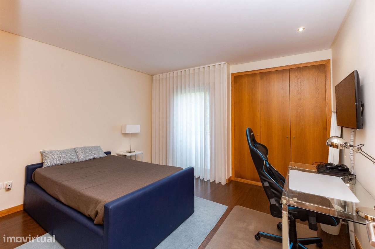 Moradia T3 Ermesinde, Valongo. Suite com terraço e jacuzzi.-30