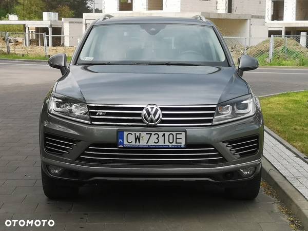 Volkswagen Touareg 3.0 V6 TDI SCR Blue Motion DPF Automatik Executive Edition - 2