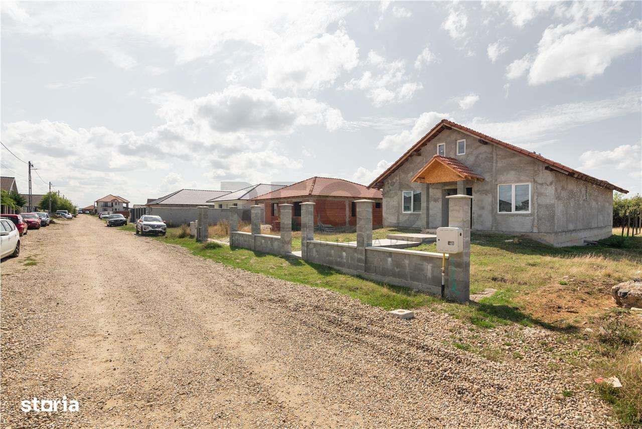 RECO Casa cu 4 camere in Nojorid - Imagine principală: 2/12