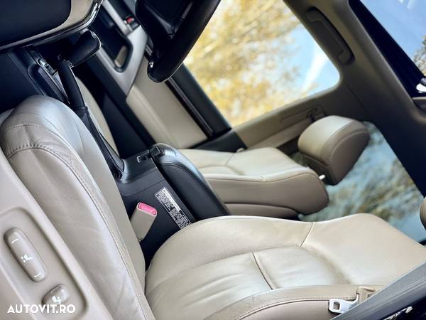 Toyota Land Cruiser V8 4.5 Aut Luxury - 6