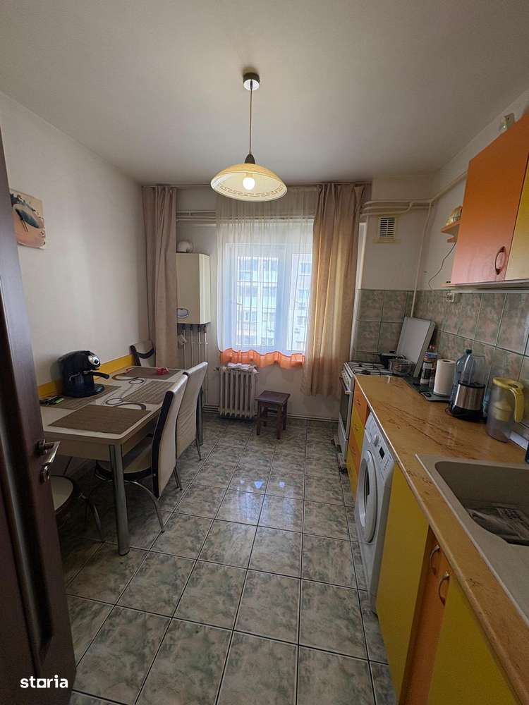 3 camere mircea cel batrin  70 mp bloc turn  125000 euro-16