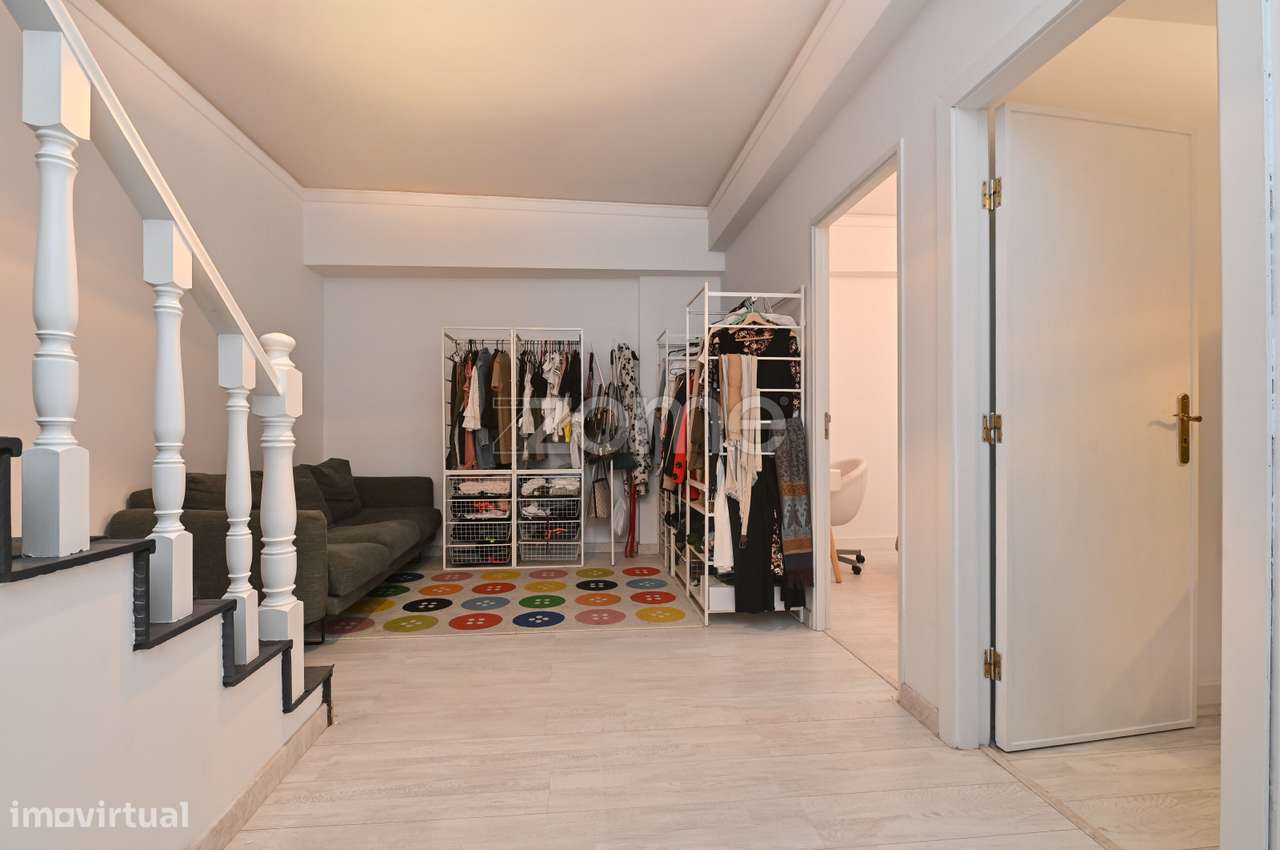 Apartamento T1+2 Duplex em São Marcos, Sintra-16