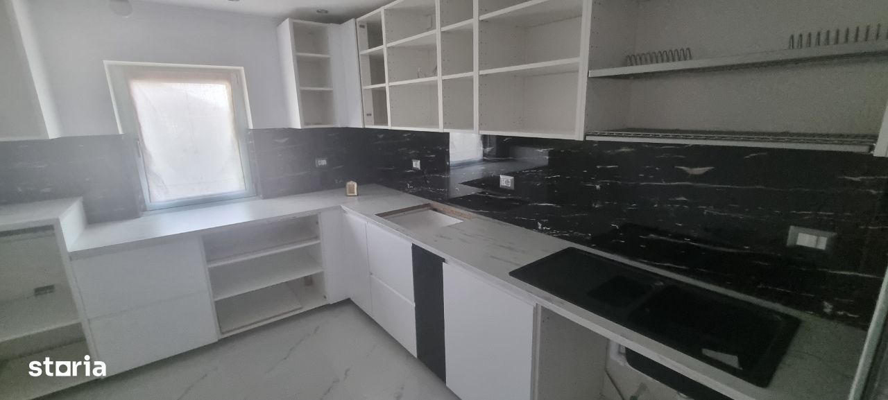 Apartament cu 3 camere scoala 8