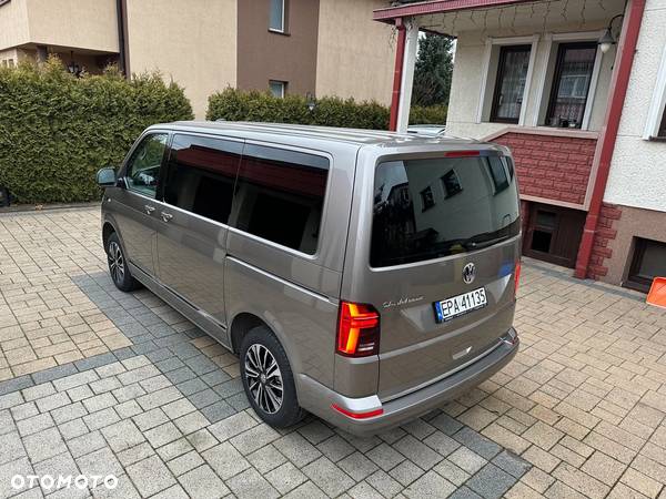 Volkswagen Caravelle - 7