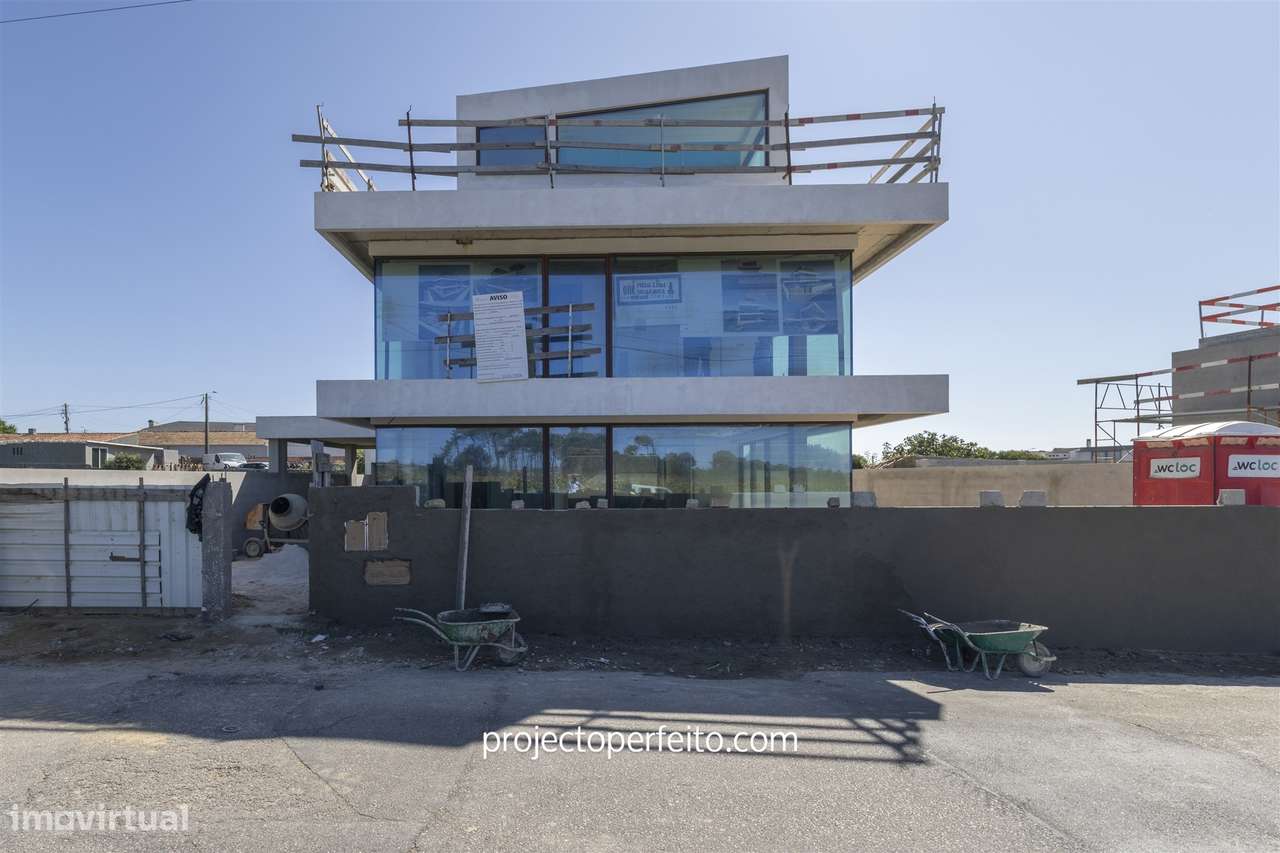 Moradia Isolada T4 Venda em Arcozelo,Vila Nova de Gaia - Grande imagem: 4/35