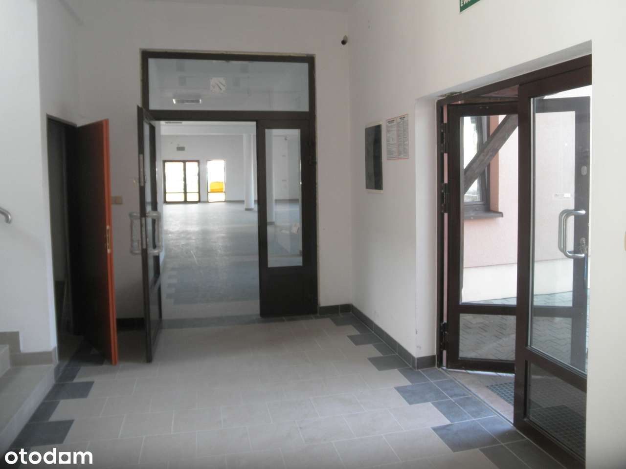 Tuchów-Centrum-Nieruchomość-Sprzedam-NOWA CENA-DOBRA INWESTYCJA! - Pełny obrazek: 5/13