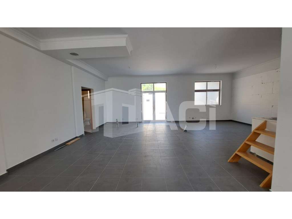 Loja- Com Terraço - Grande imagem: 3/9