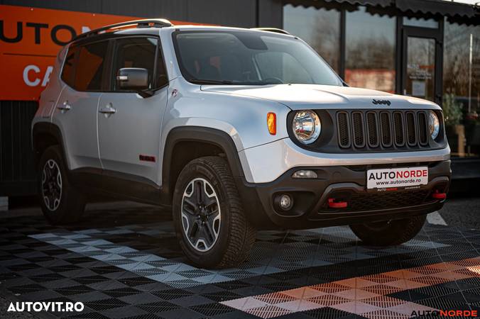 Jeep Renegade 1.3 Turbo 4x4 AT9 Limited - 6