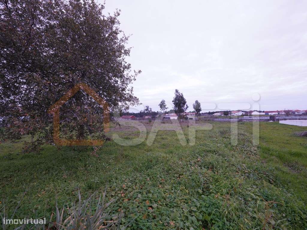 Terreno para construção - Grande imagem: 2/13