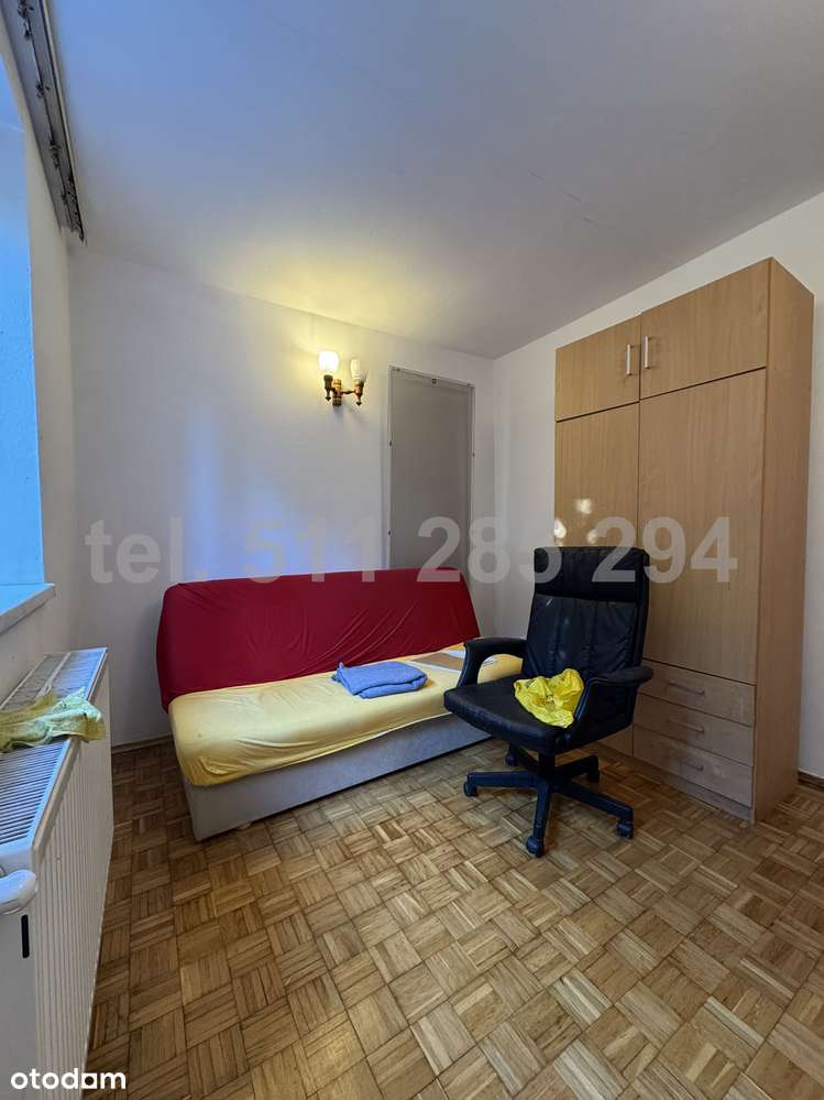 Dom wolnostojący, zielona okolica, klimatyczna działka.-15