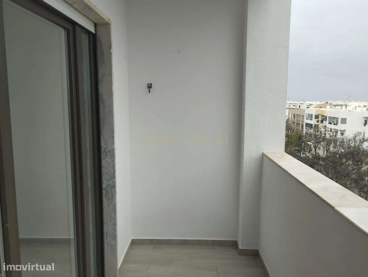 Apartamento T2 em Quarteira - Grande imagem: 3/11