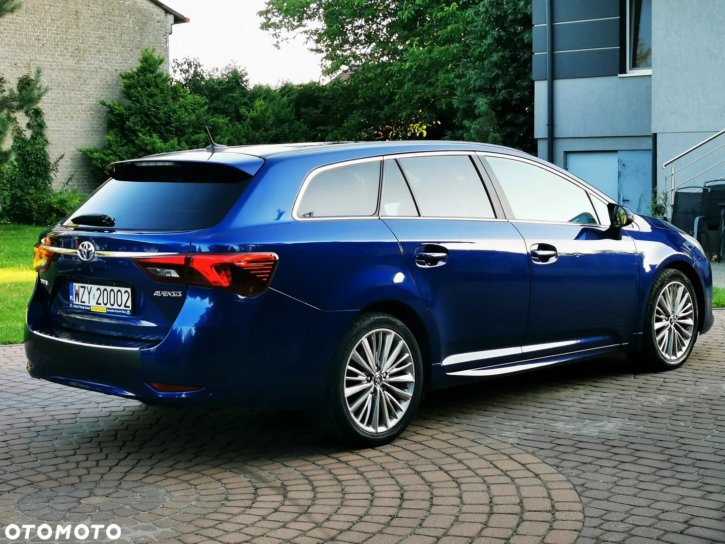 Toyota Avensis 2.0 D-4D Active Business - 4