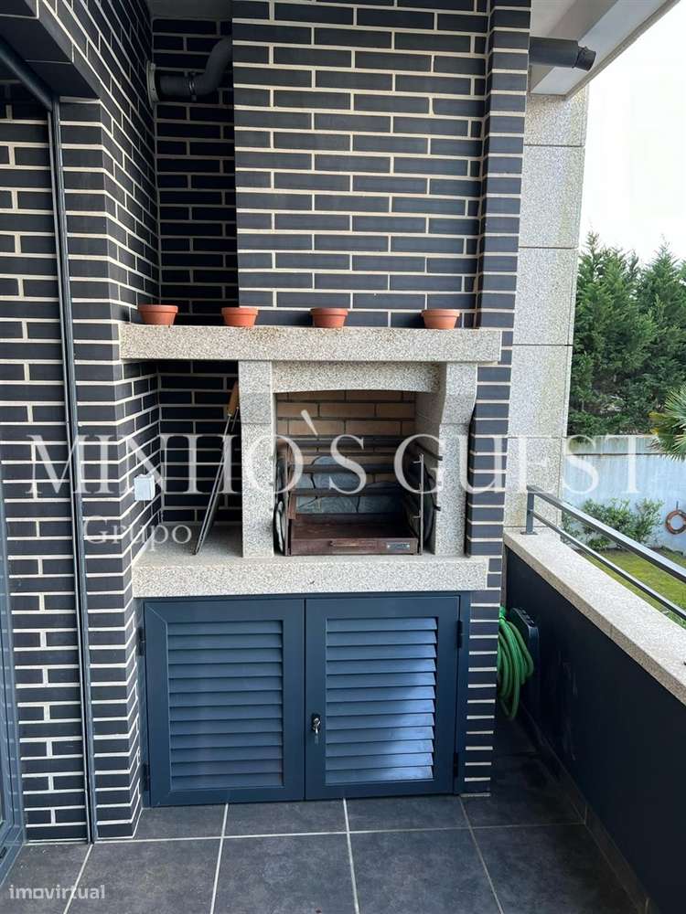 Apartamento T2 pronto a habitar em Condomínio Fechado c/piscina - Apúl - Grande imagem: 3/22