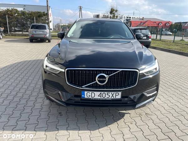 Volvo XC 60 B4 D AWD Momentum - 1