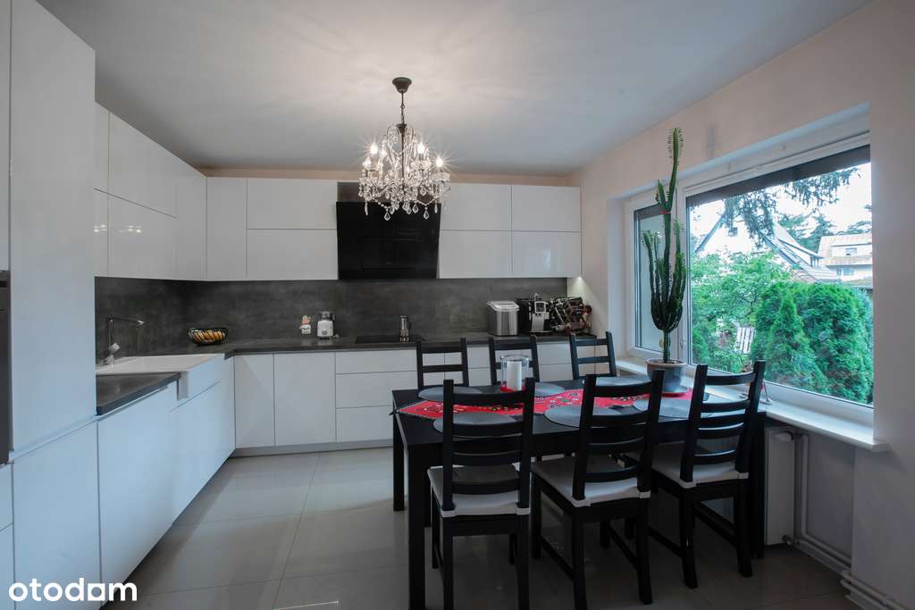 Piękny dom w prestiżowej dzielnicy Głębokie-3