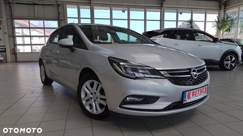 Opel Astra - 11