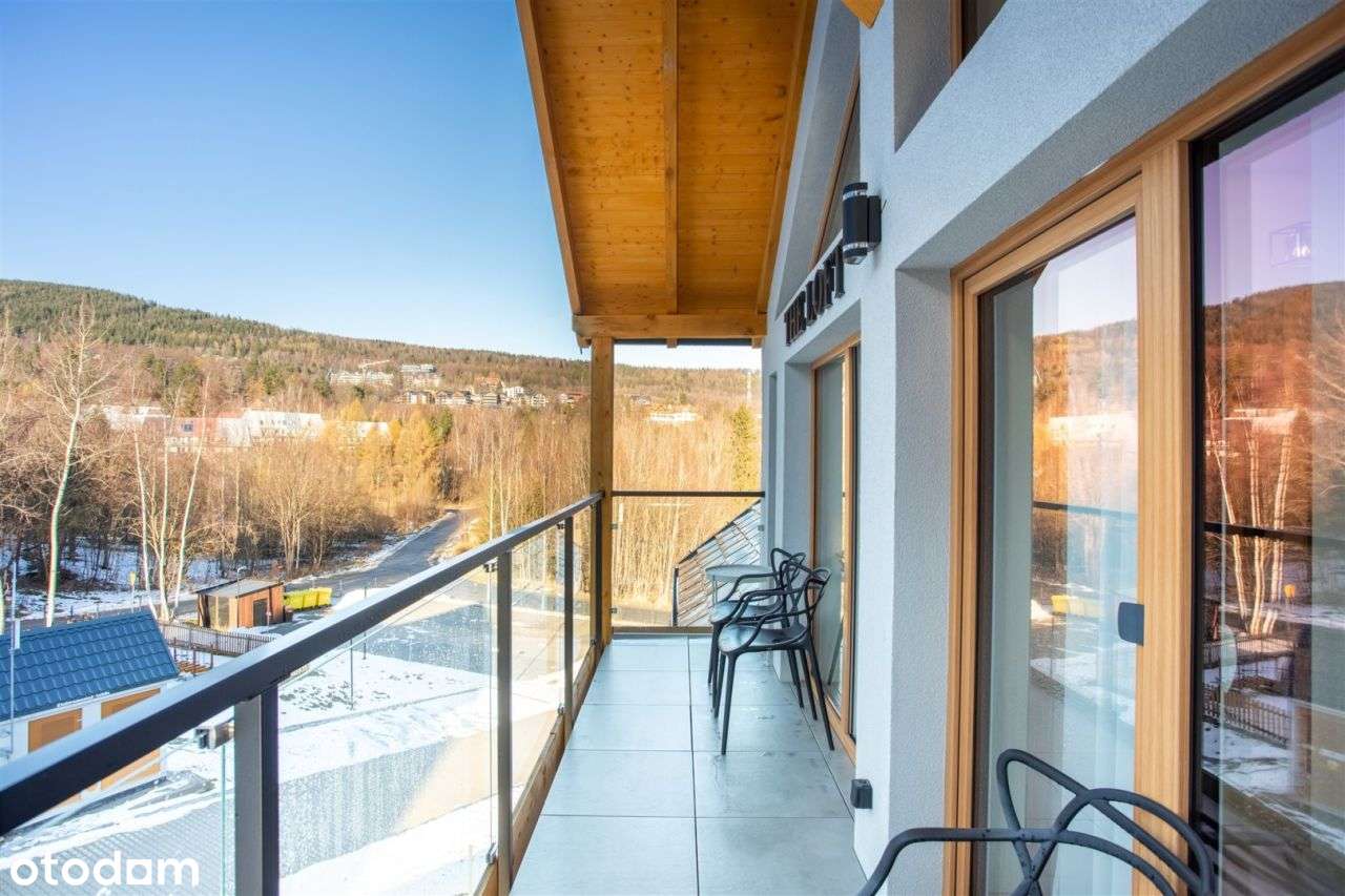 Kameralny lokal z dwiema sypialniami-11