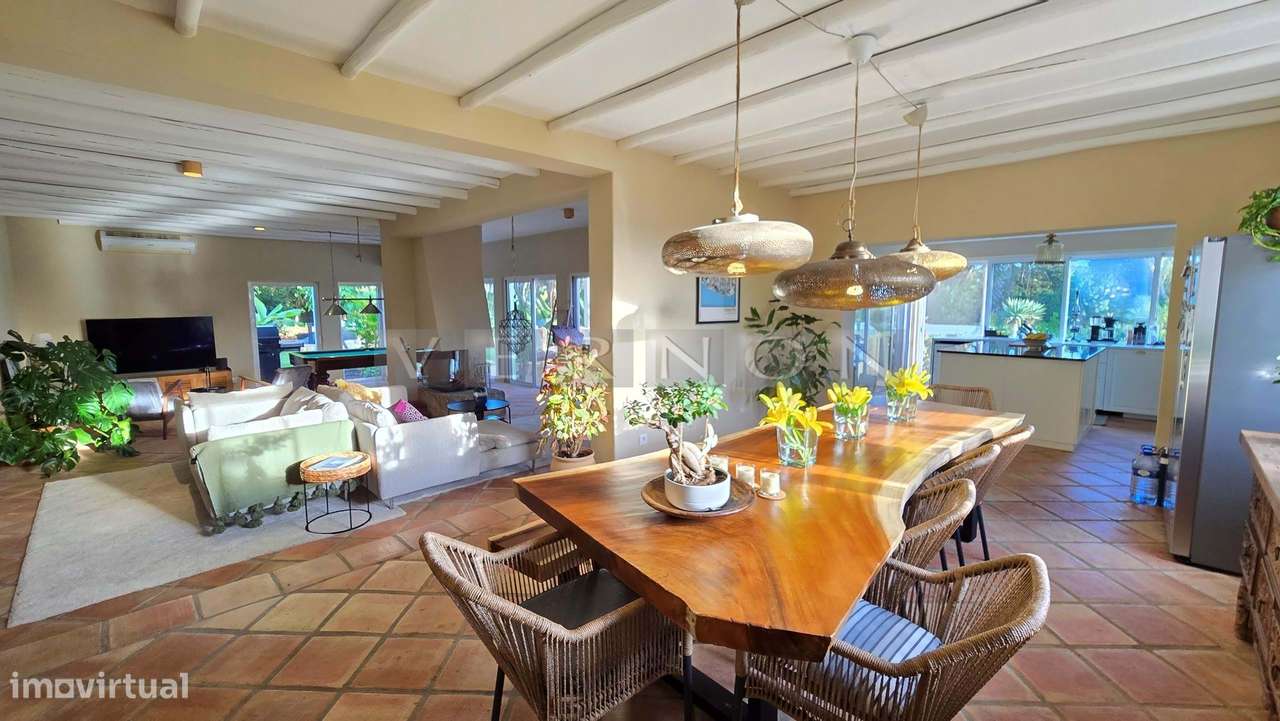 Algarve, Caramujeira,  para venda moradia V3 espaçosa renovada com vis-17