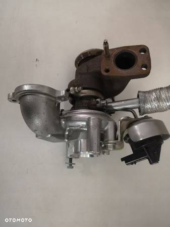 TURBINA TURBOSPRĘŻARKA CITROEN PEUGEOT 1.6 HDI - 1