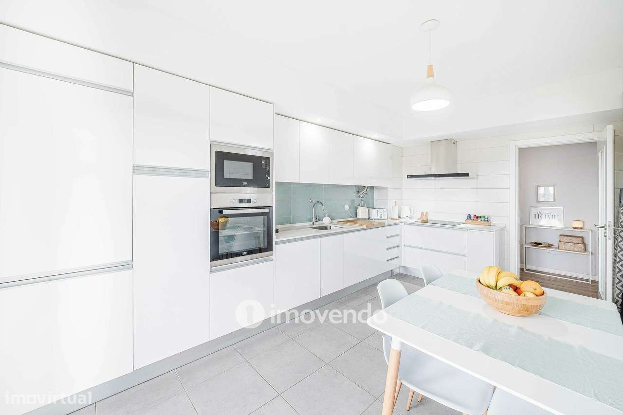 Apartamento T2 com estacionamento, na Urbanização Vale Flores - Grande imagem: 5/45