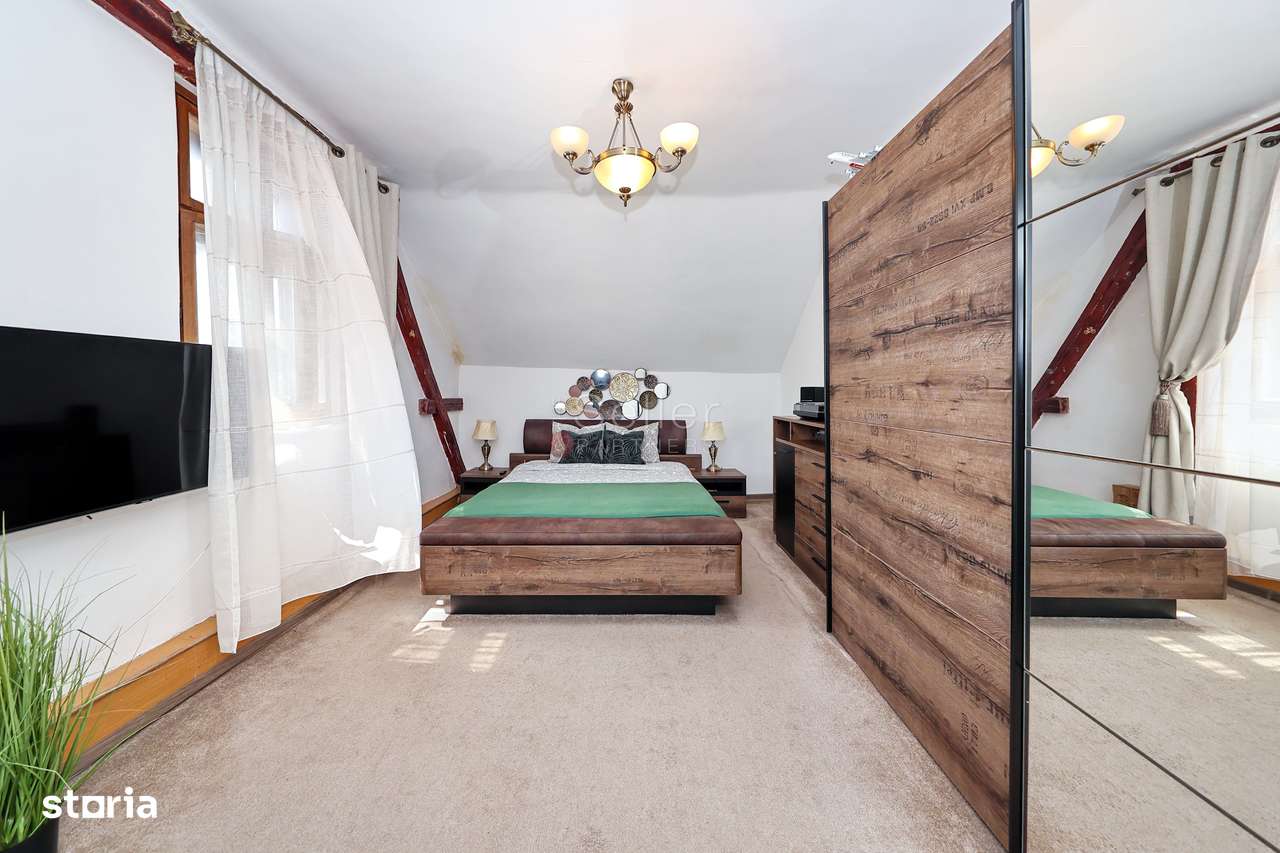 Zona Centrala Structura Generoasa - Imagine principală: 2/20