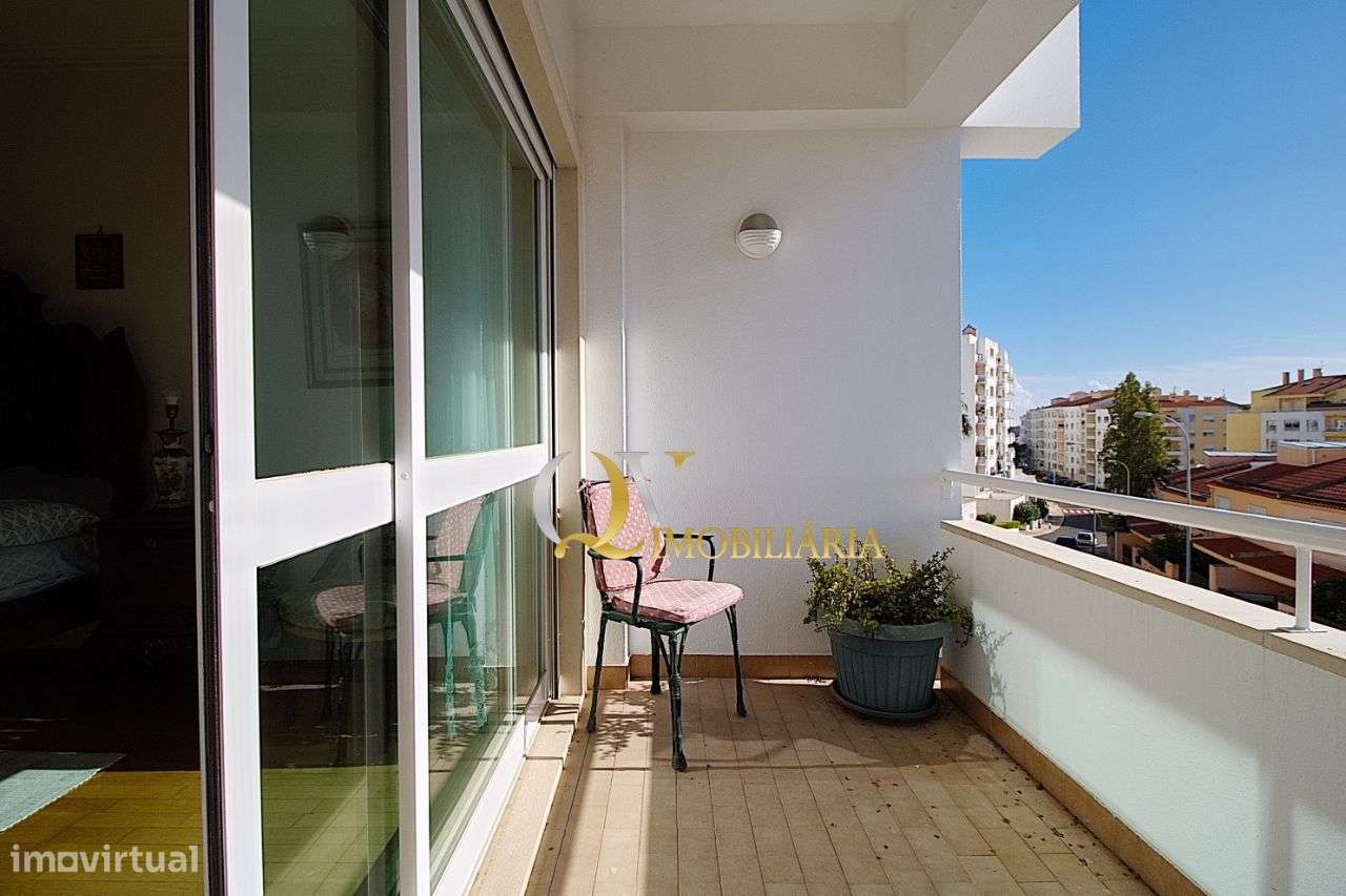 Excelente Moradia V4 para venda sita nos Jardins da Parede-44