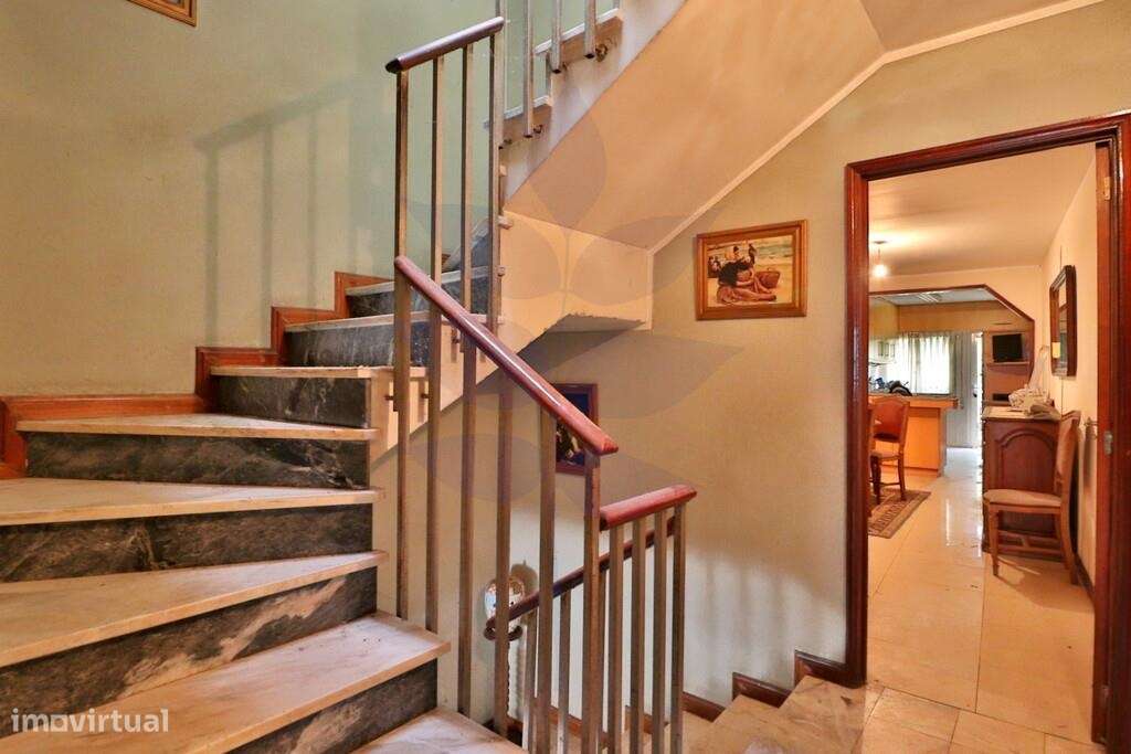 Prédio em São Vicente - Oportunidade investimento - Grande imagem: 2/24