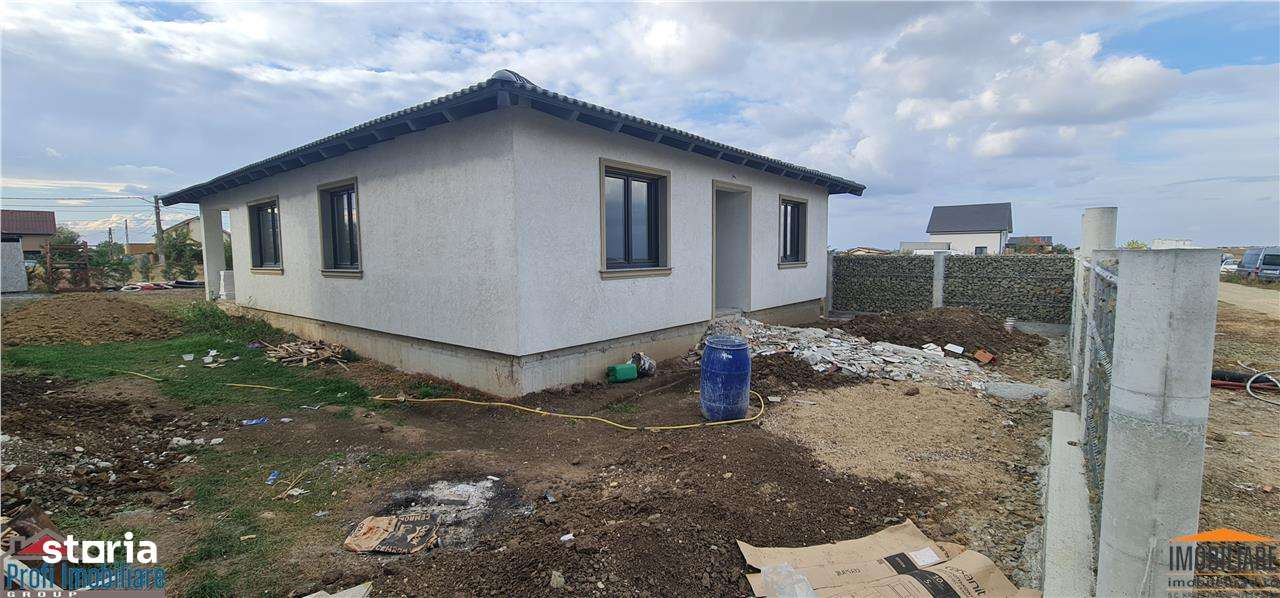 Casa noua Parter, 10 min. de Podgoria, loc. Zimand Cuz-1