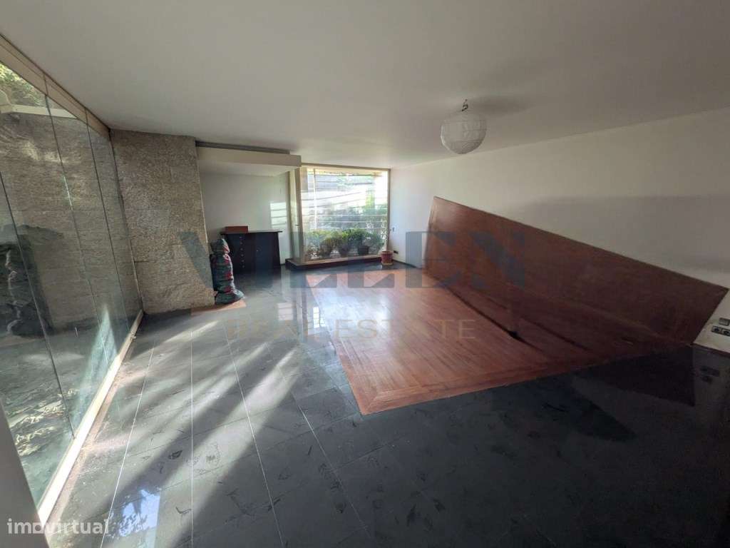 Moradia T5 de Luxo em São Romão do Coronado-47