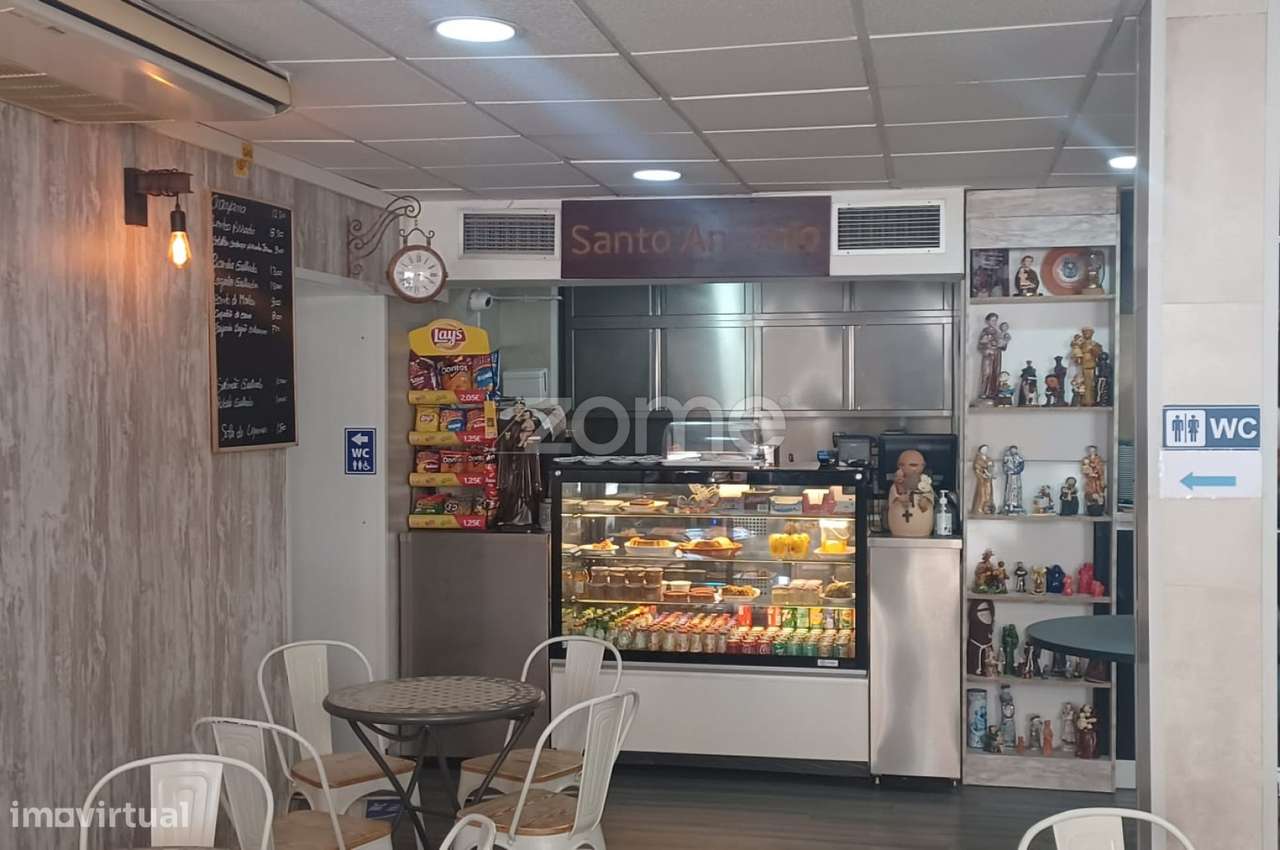 Prédio com Restaurante e com 2 apartamentos em Coimbra - Grande imagem: 4/13