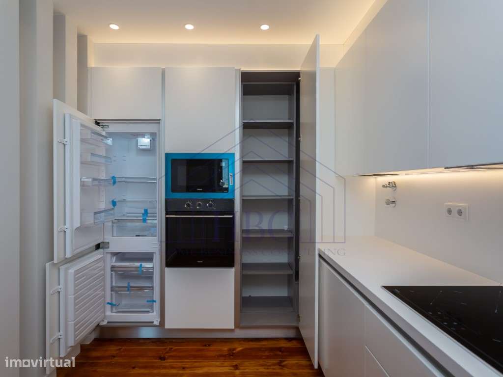 Apartamento T2 Remodelado por Arquiteto | Vista Rio Tejo | Avenida ...-15